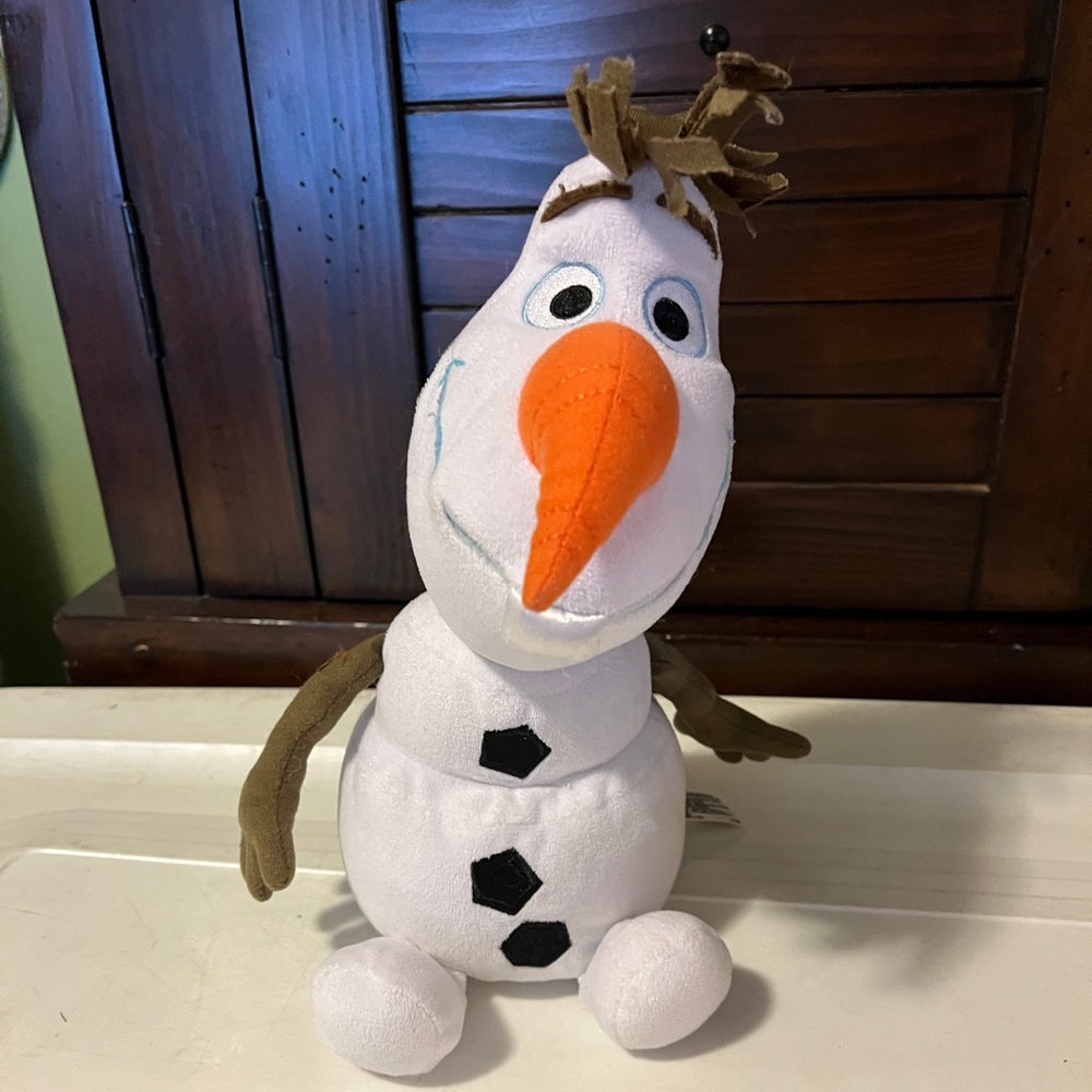 Disney Parks Olaf Frozen Plush Toy